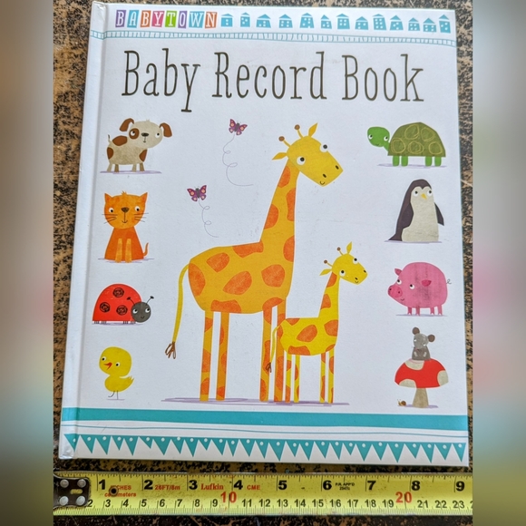 Baby Record Book - Hardcover baby keepsake book - Picture 4 of 14